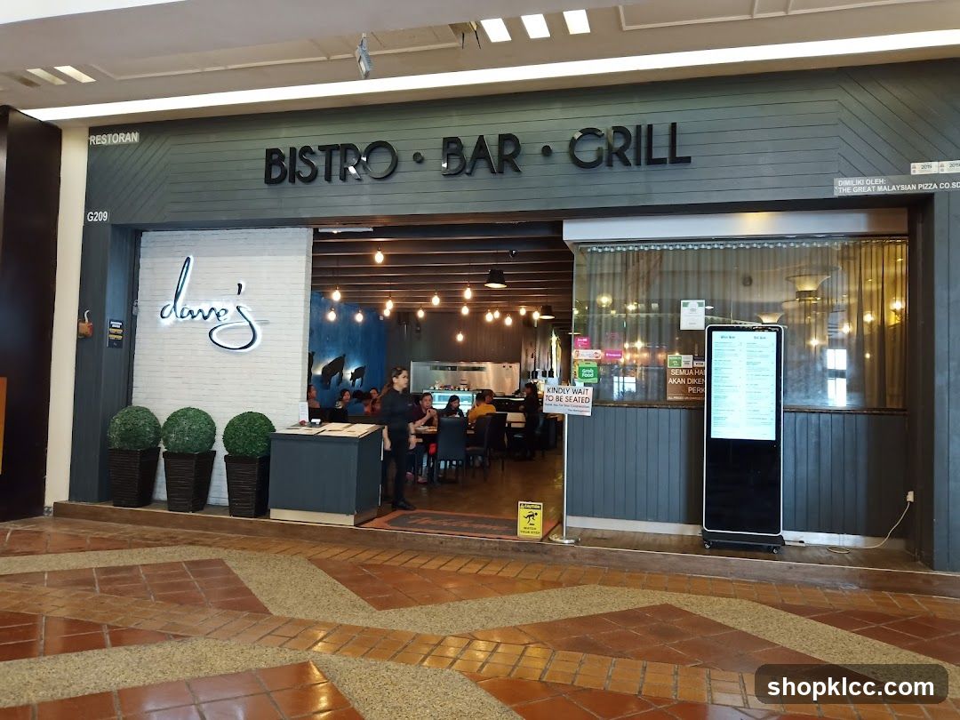Dave's Bistro • Bar & Grill