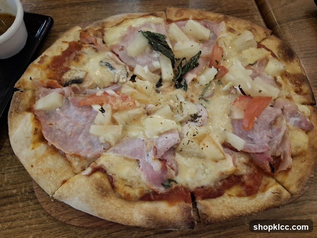 Hawaiian Pizza