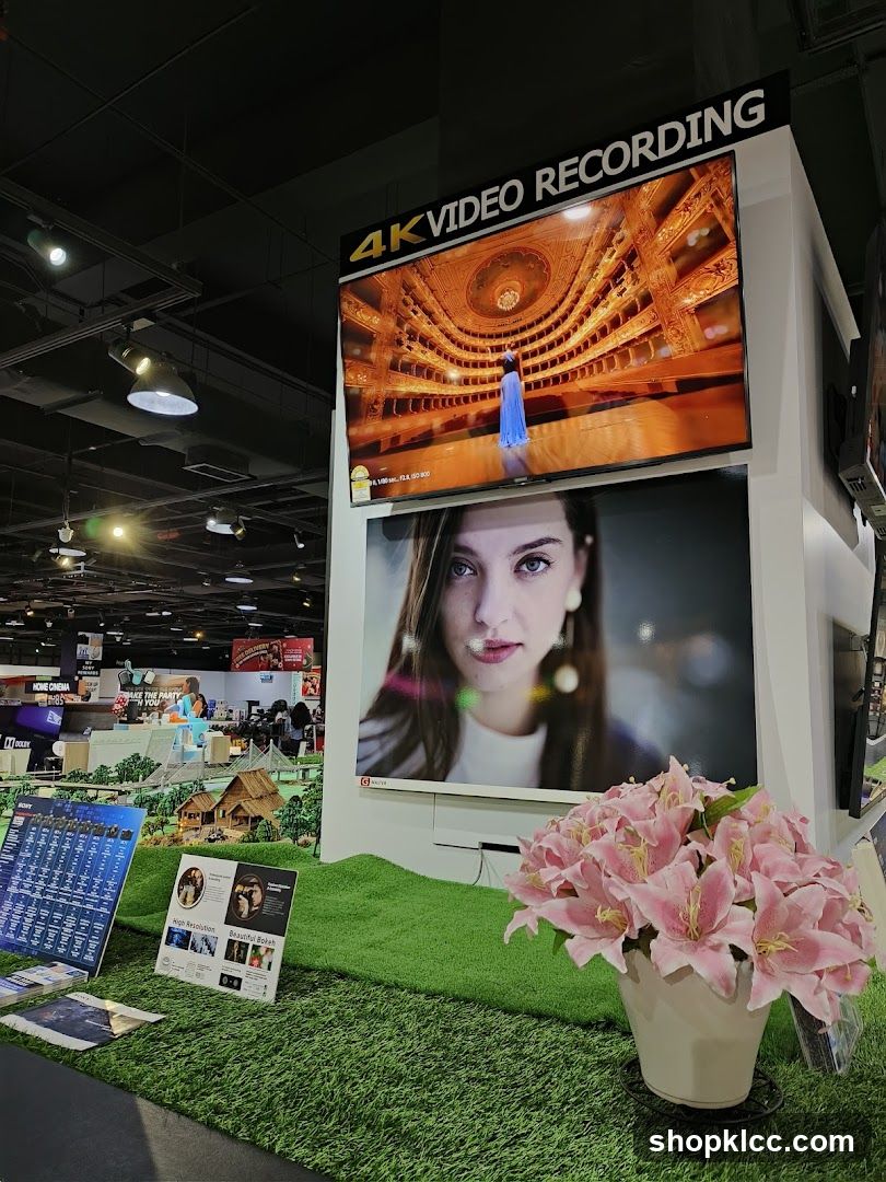 4K Video Recording Display