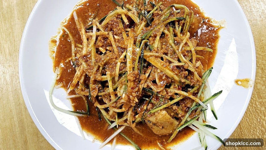Spicy Cucumber Salad with Minced Meat
