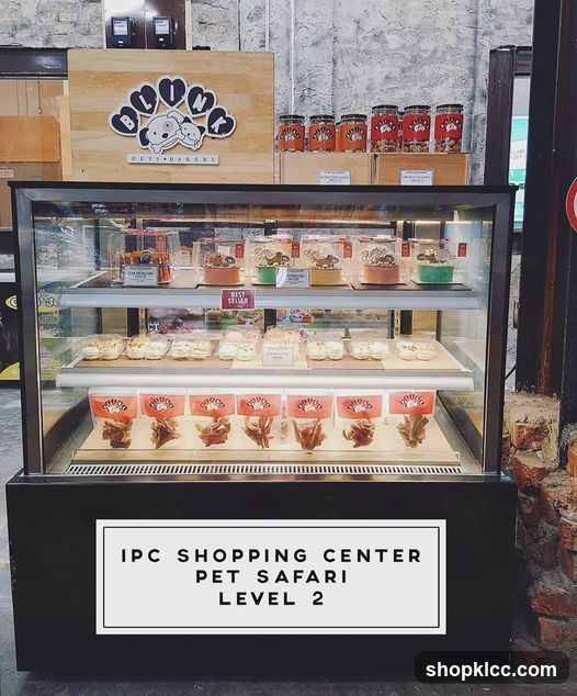 Pet Bakery Display Case