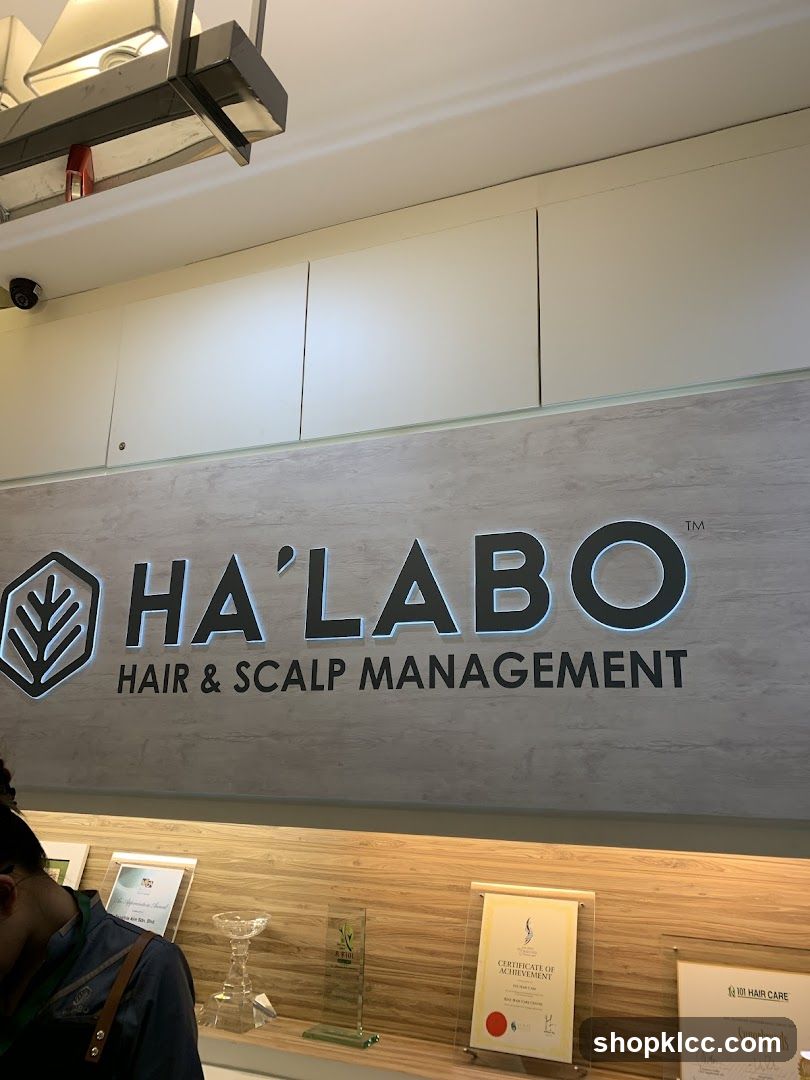 Ha'Labo Hair & Scalp Management Interior Signage