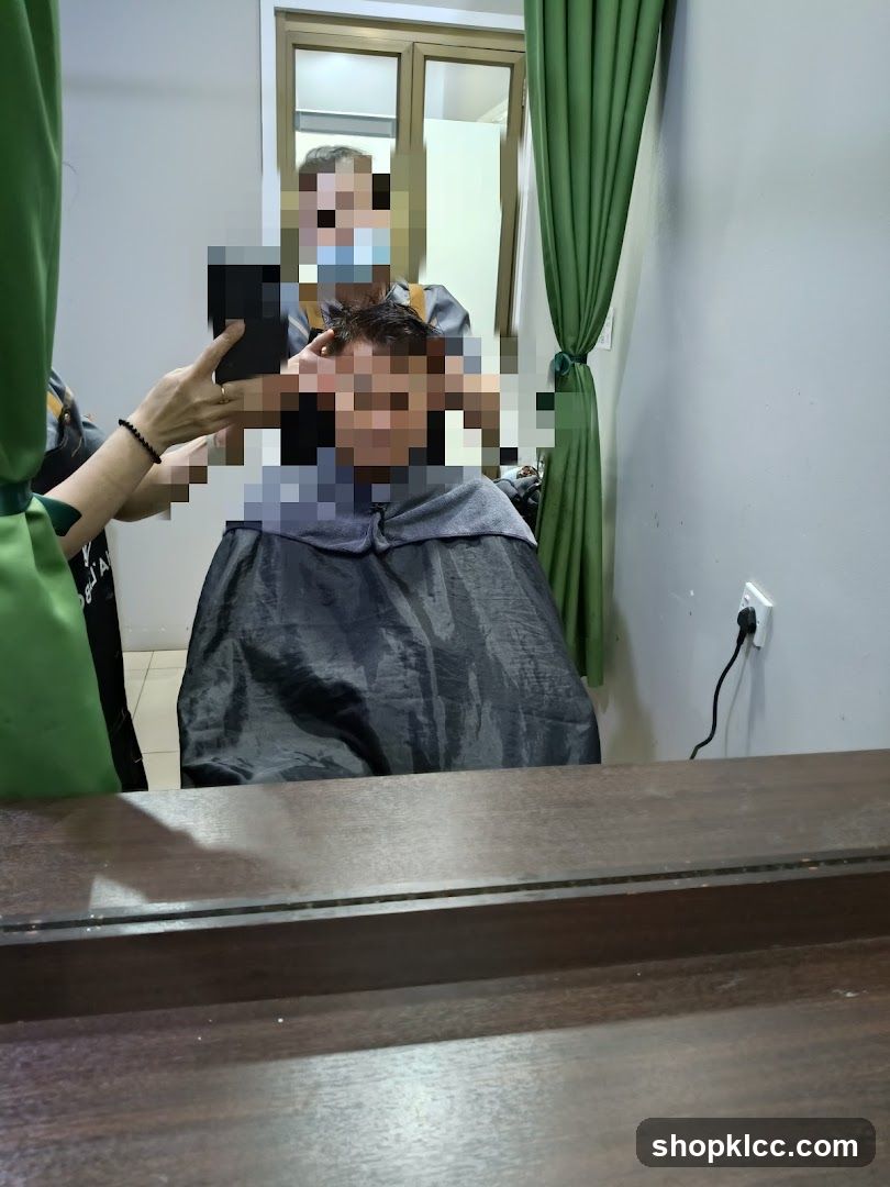 Haircut in a salon