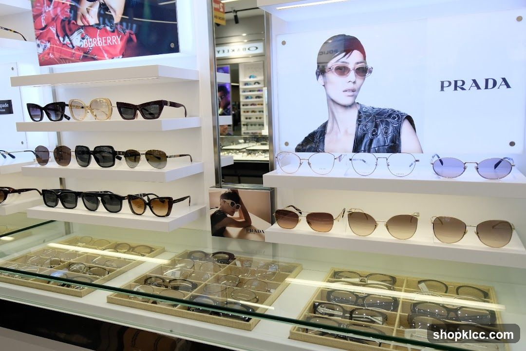 Eyewear Display