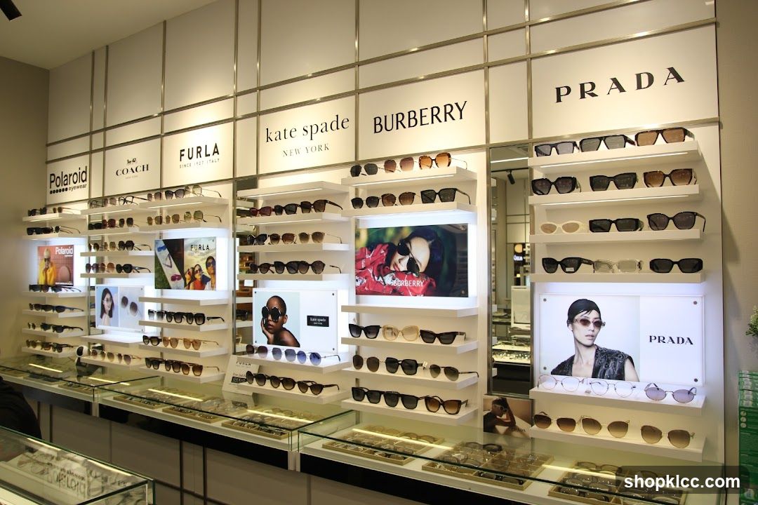 Eyewear Store Display