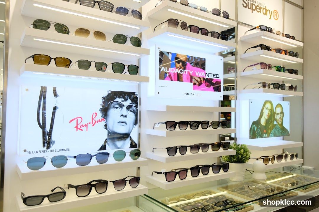 Eyewear Store Display