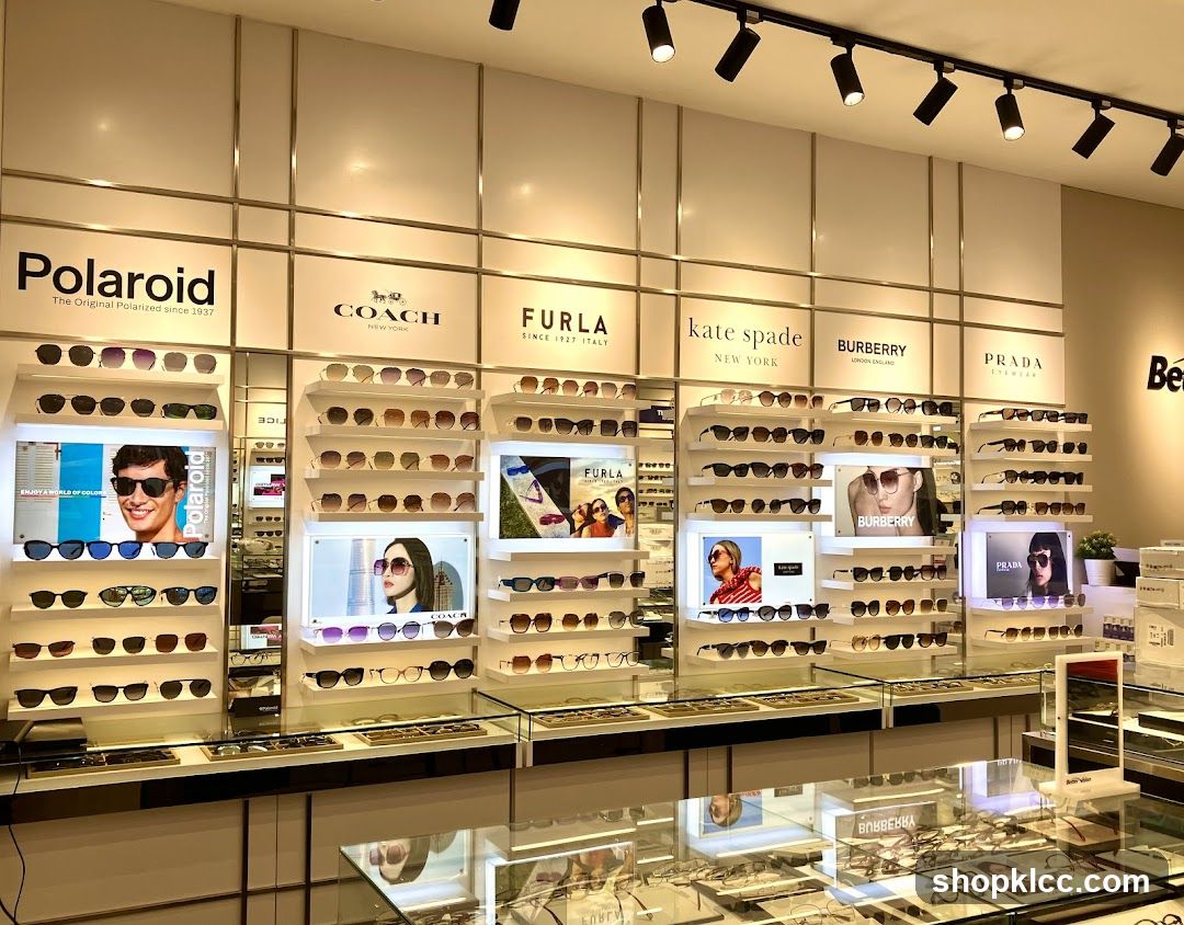 Eyewear Store Display