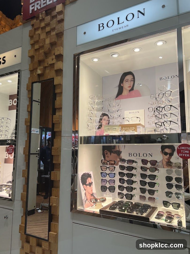 Eyewear Store Display