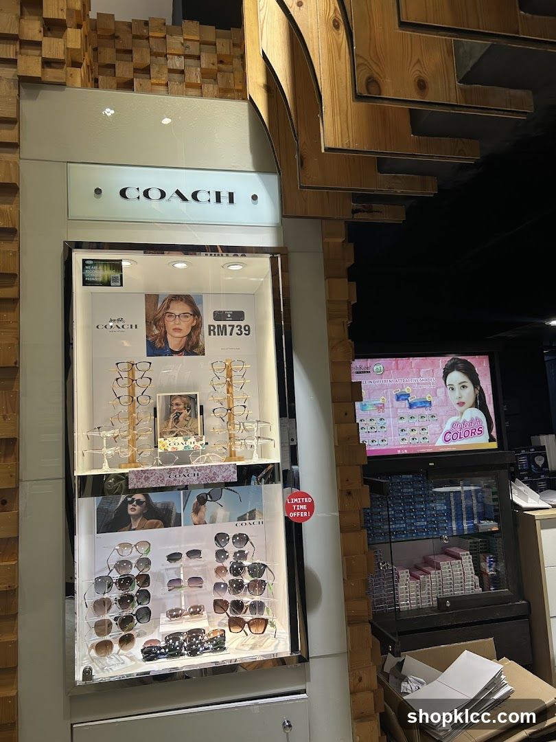 Coach Eyewear Display