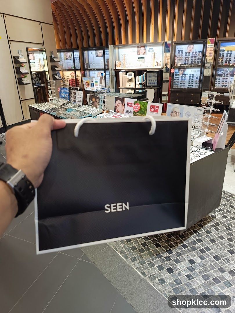 Shopping Bag with "SEEN" Logo