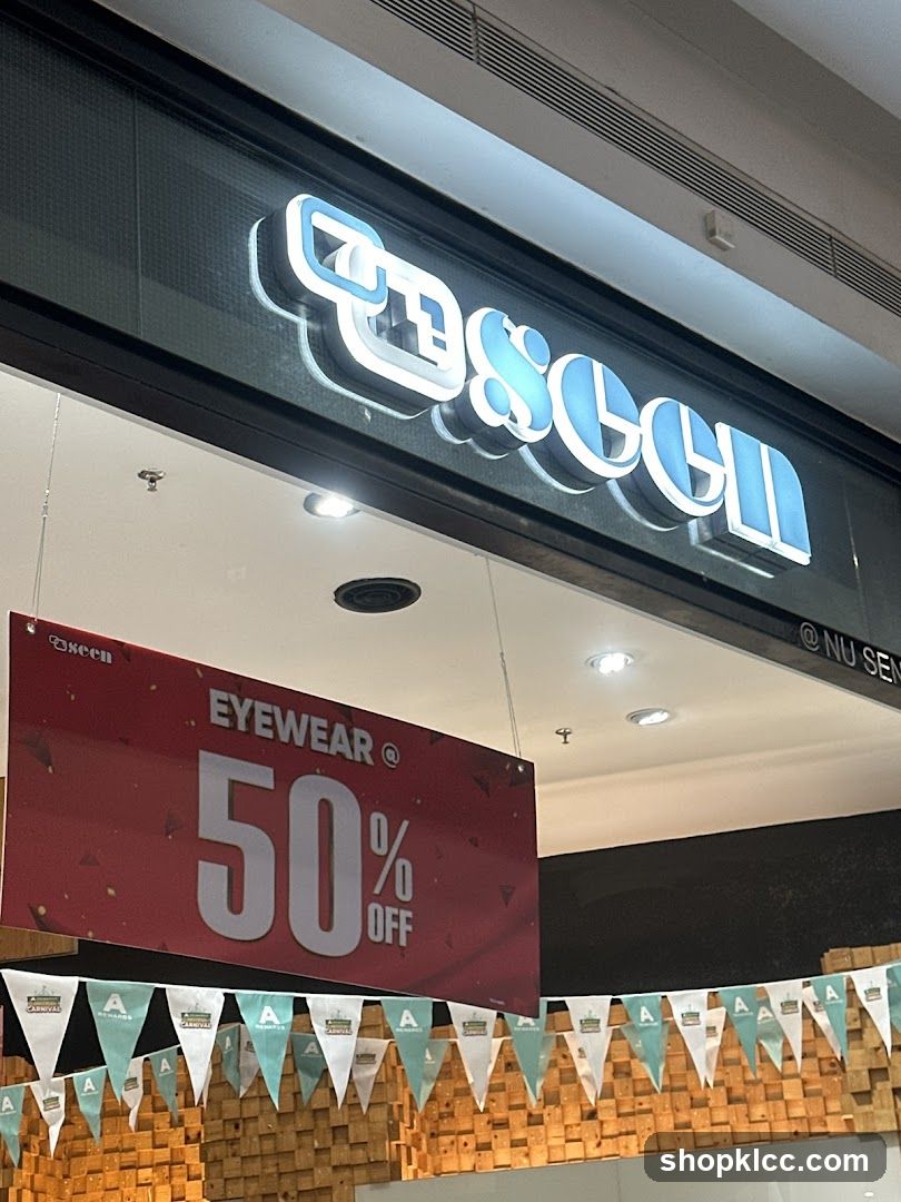 Eyewear Sale Banner