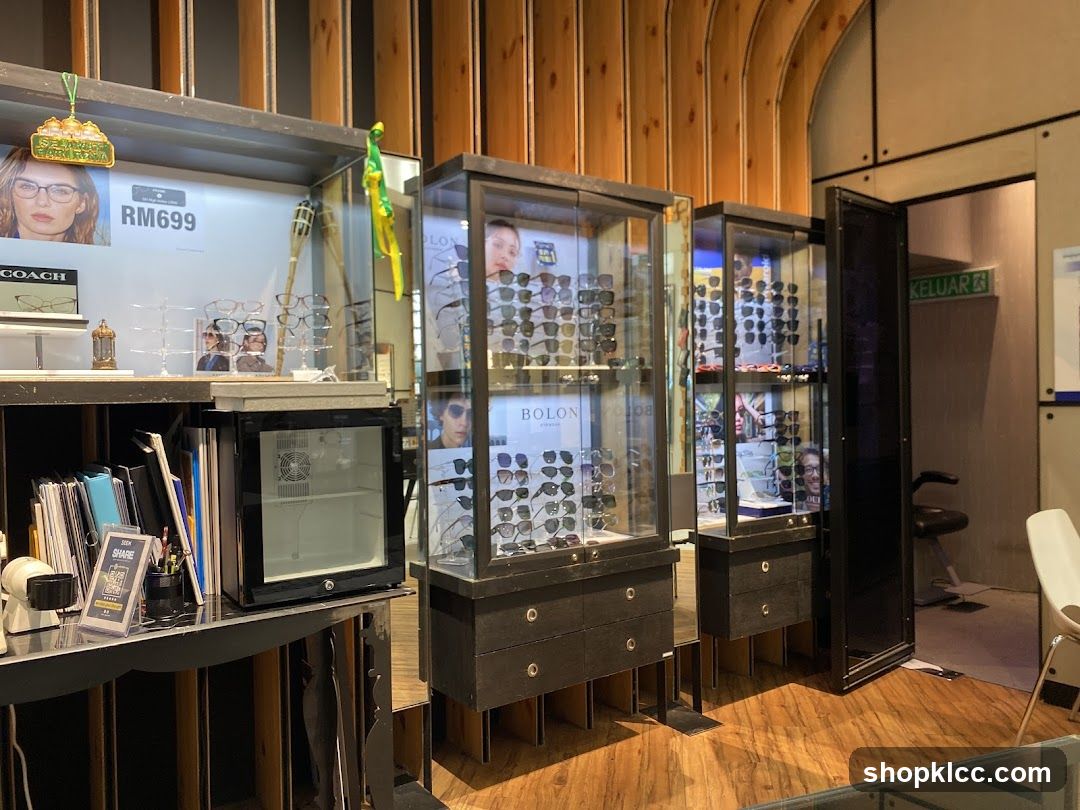 Eyewear Store Display