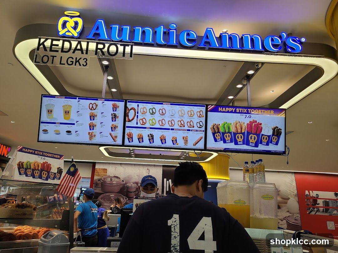 Auntie Anne's Food Stall Interior