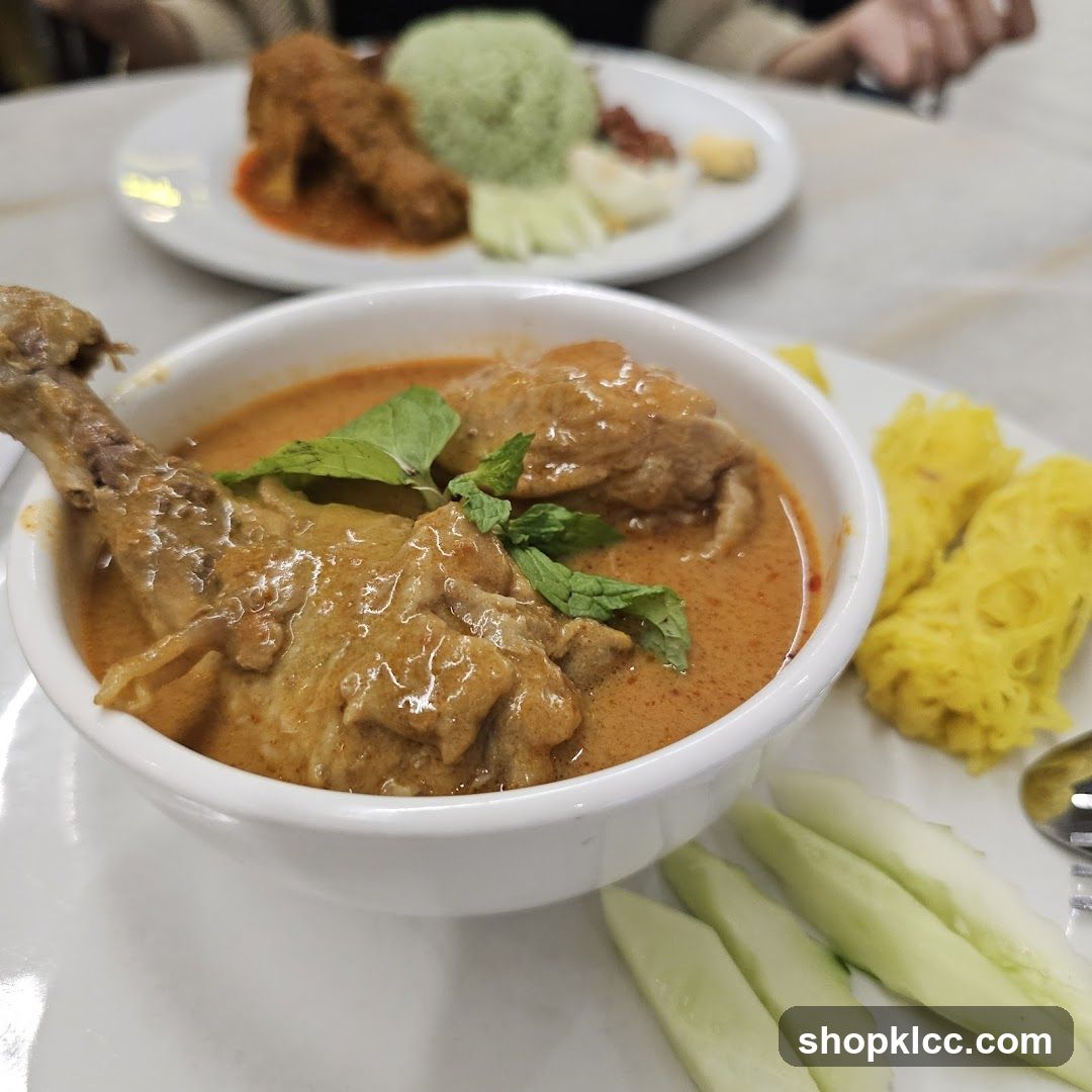 Laksa with Side Dishes