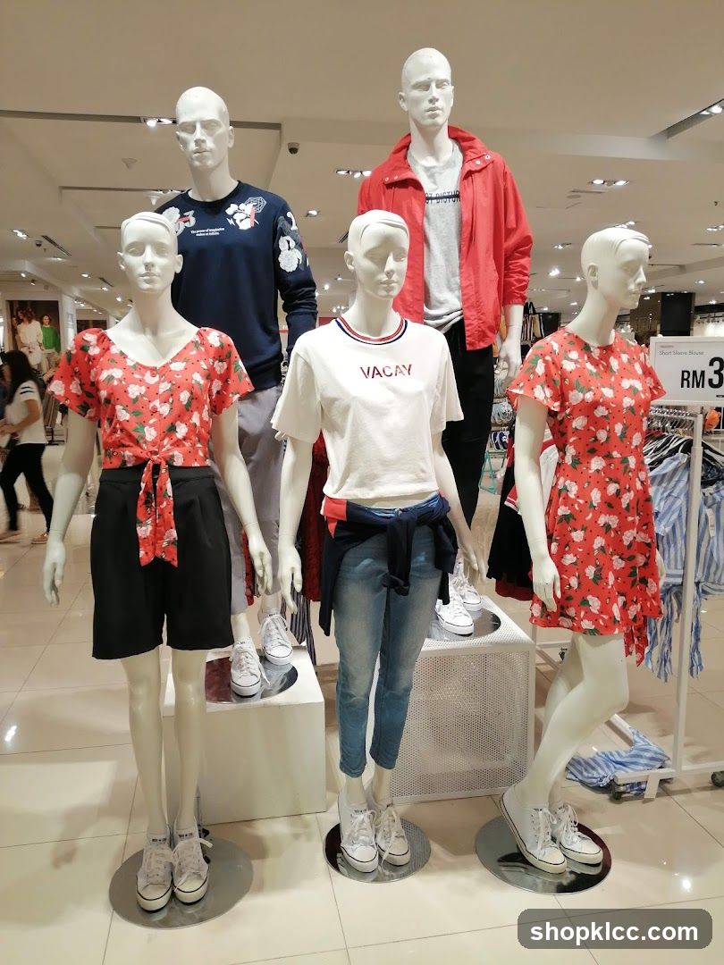 Fashion Mannequin Display