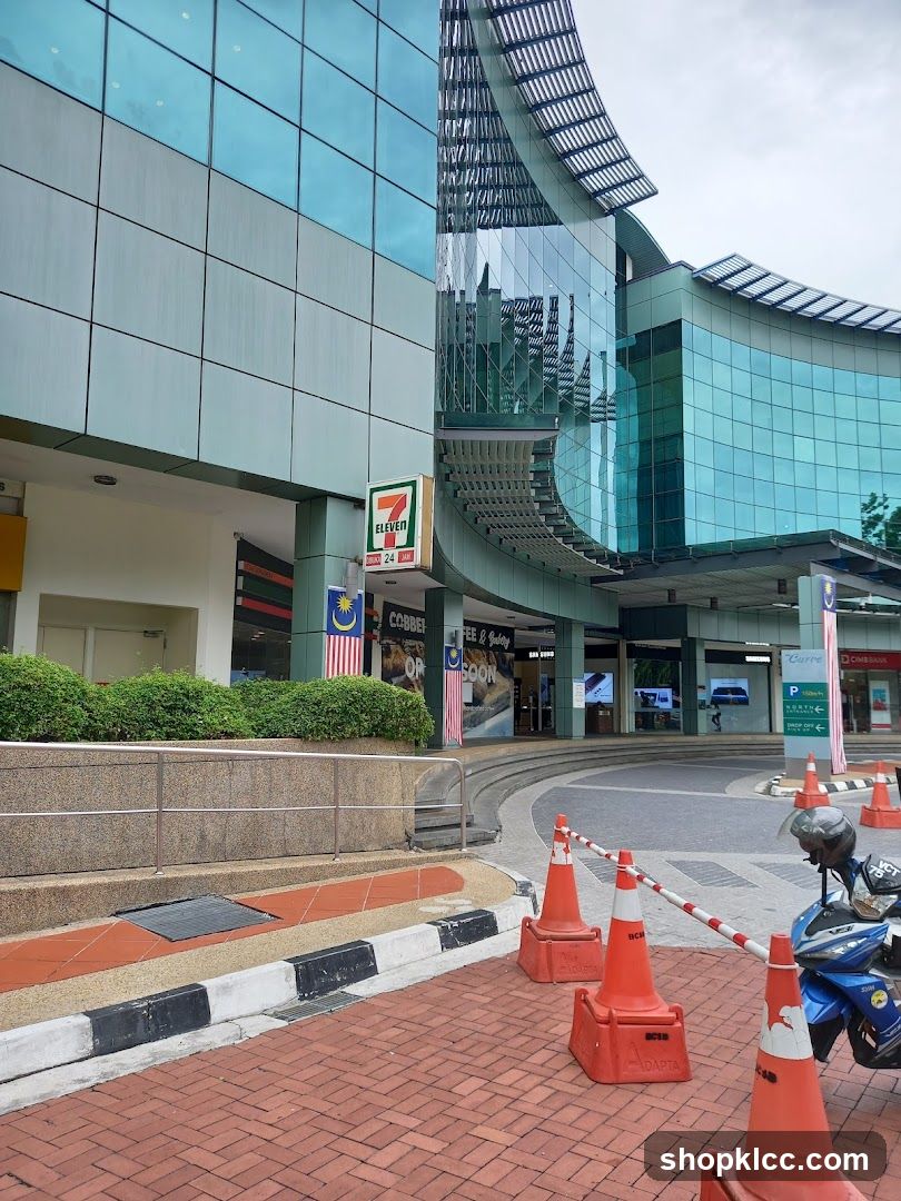 7-Eleven Storefront Exterior