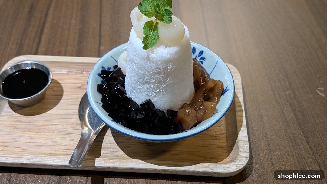 Shaved Ice Dessert