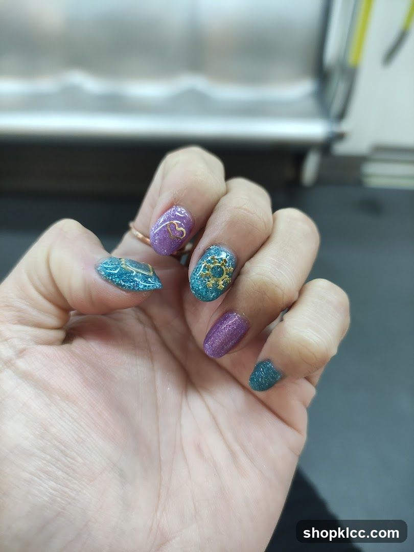 Sparkling Nails