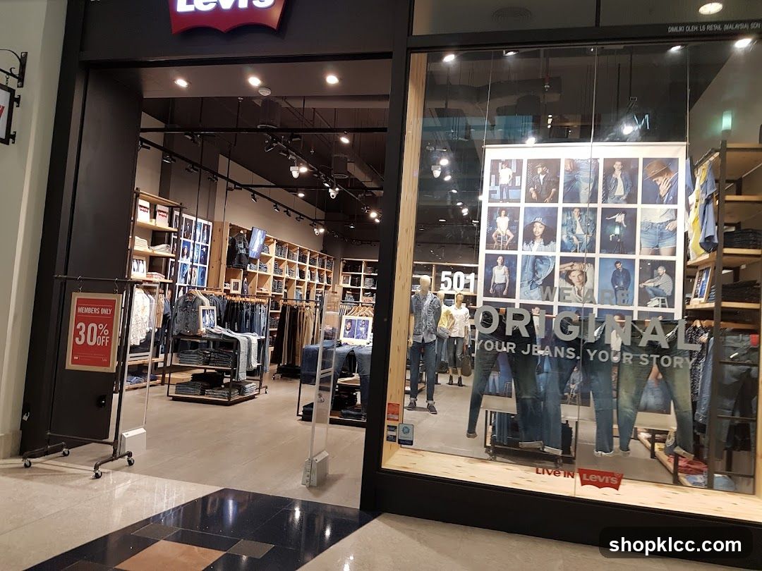 Levi's
