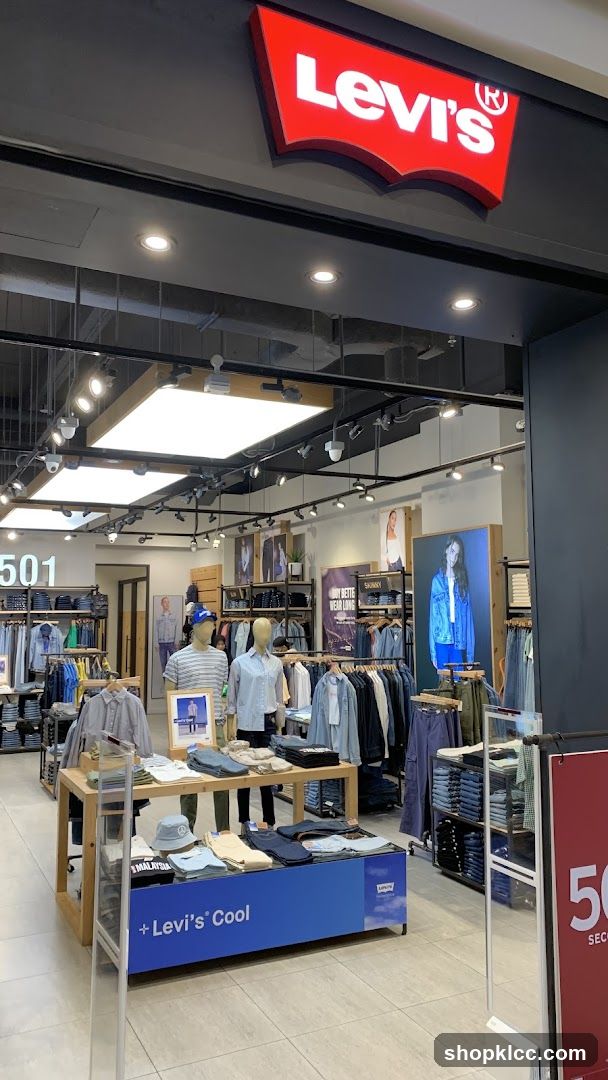 Levi's