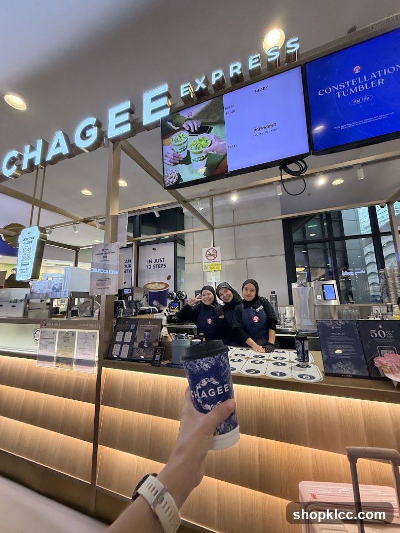 Chagee Express Counter