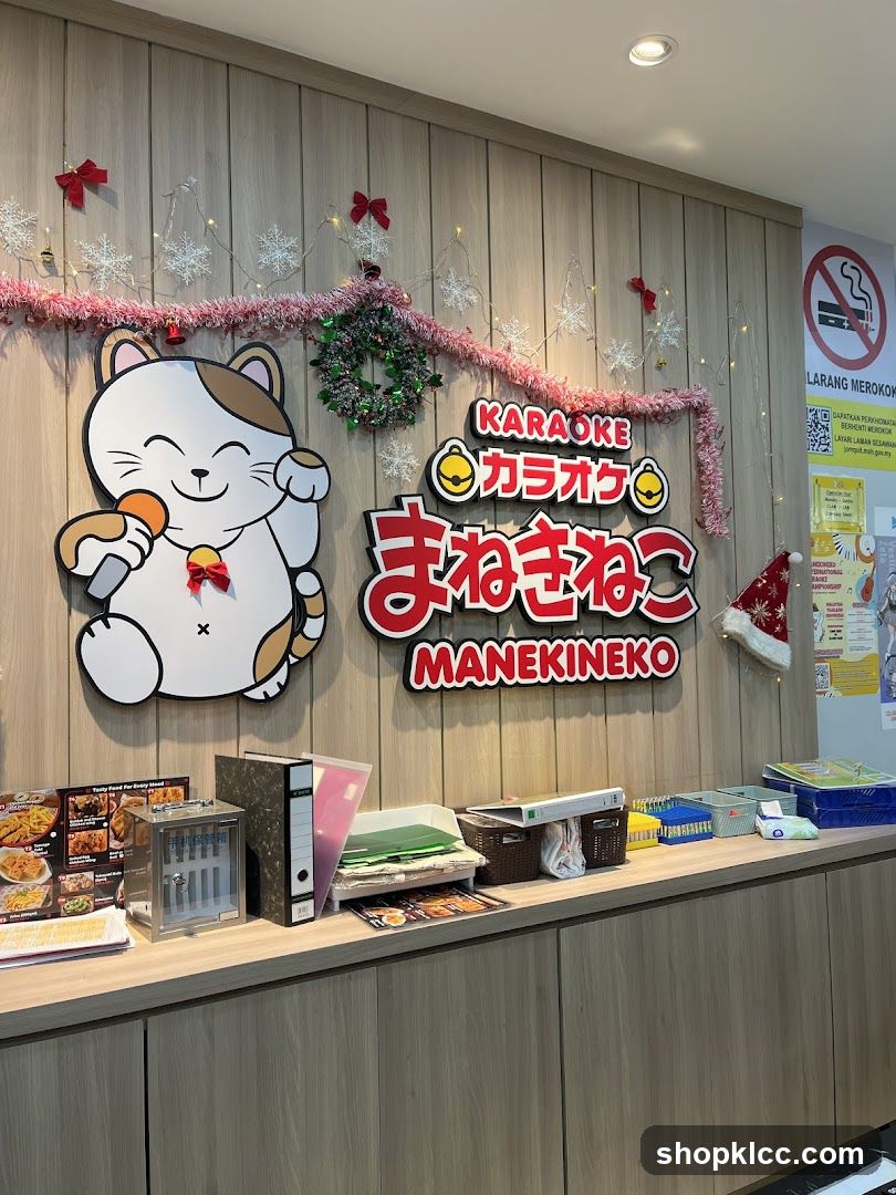 Karaoke Manekineko Sign