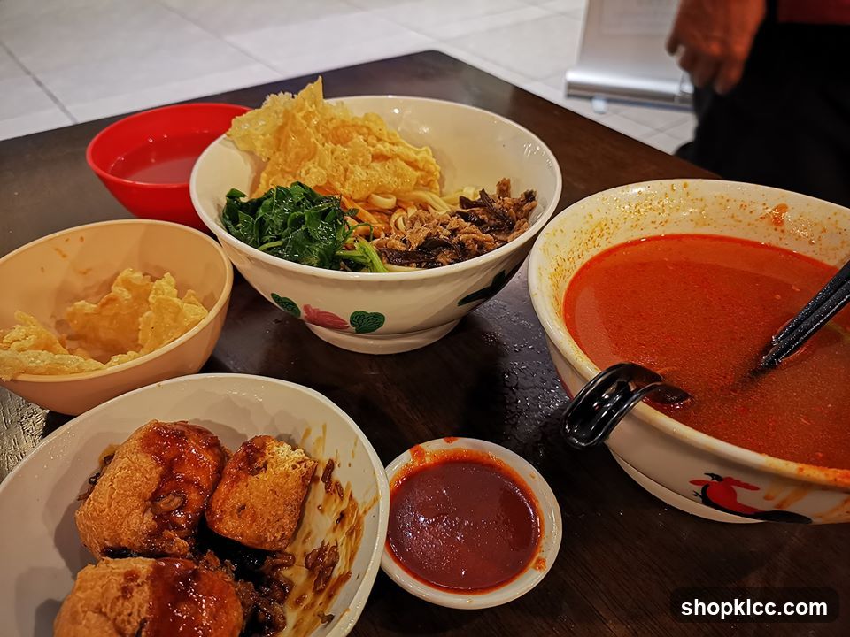 Noodle Dish with Sides