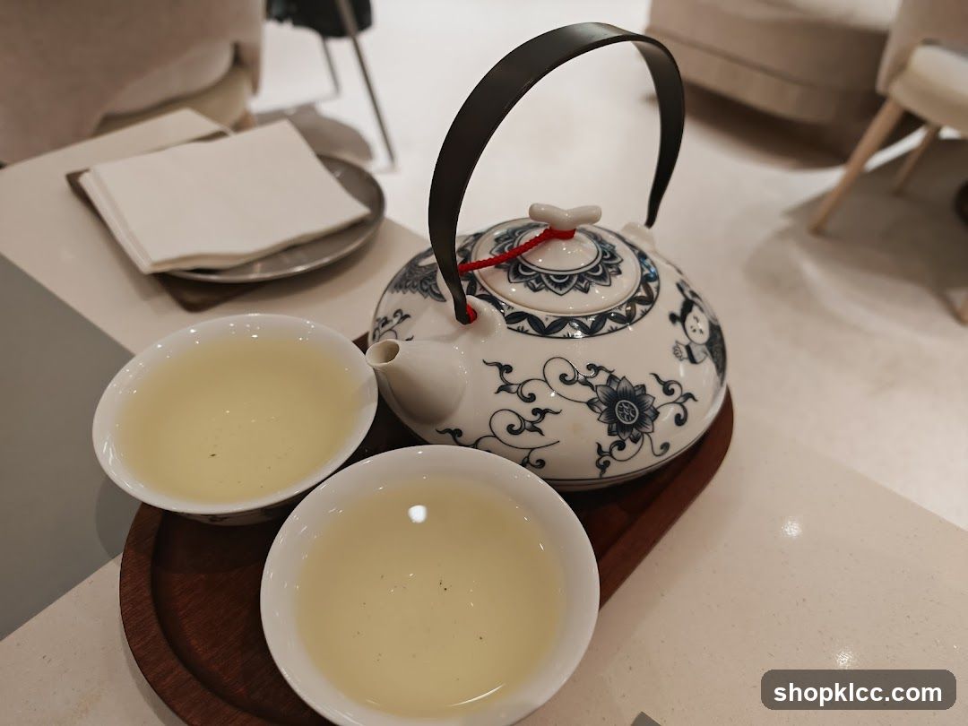 Fong Lye Coffee & Teahouse 蓬萊咖啡與茶房