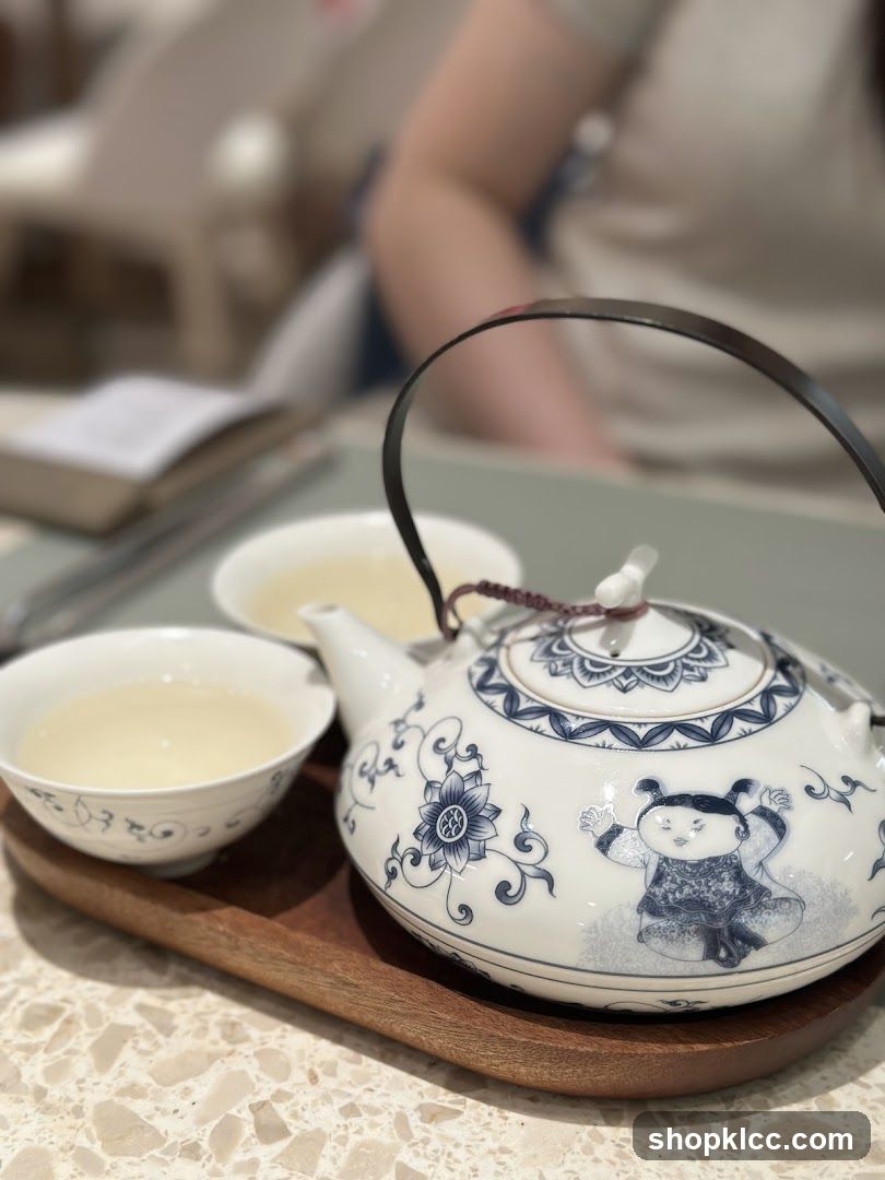 Fong Lye Coffee & Teahouse 蓬萊咖啡與茶房