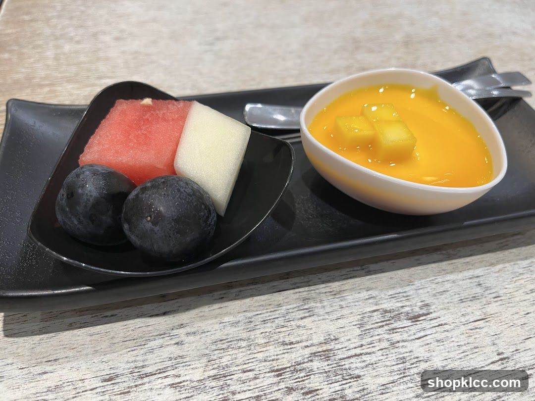 Fruit Platter with Mango Pudding