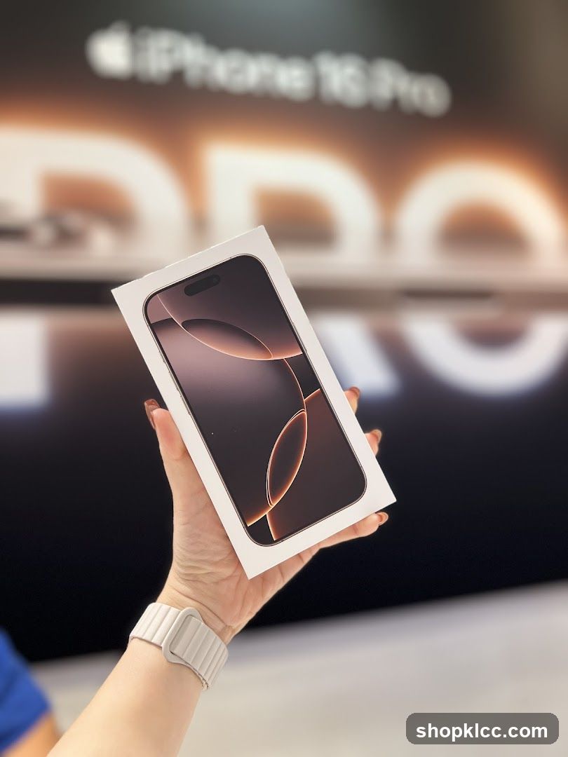 iPhone 15 Pro Box