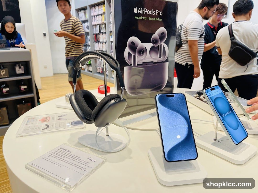 Apple Store Display