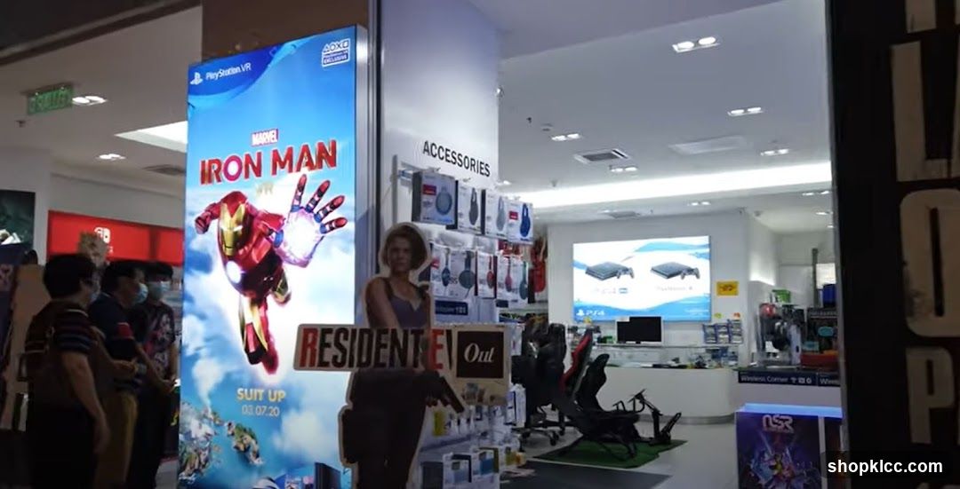 Electronics Store Display