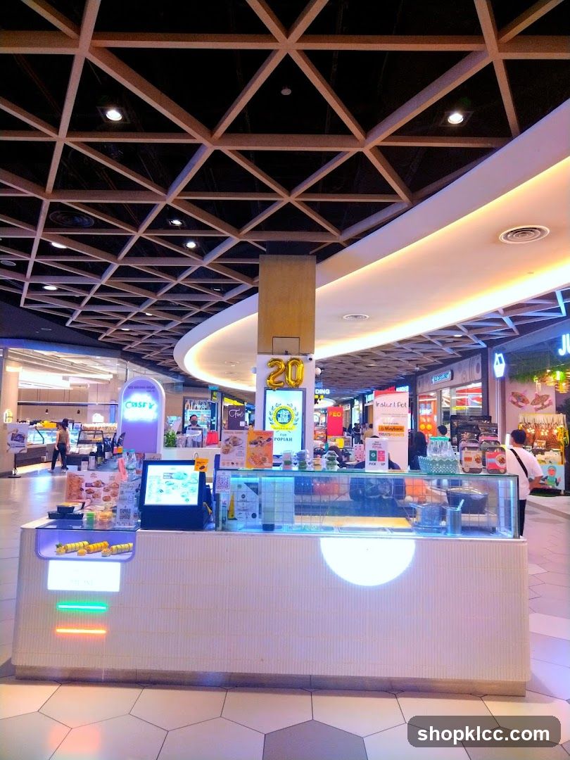 Dessert Kiosk in a Mall