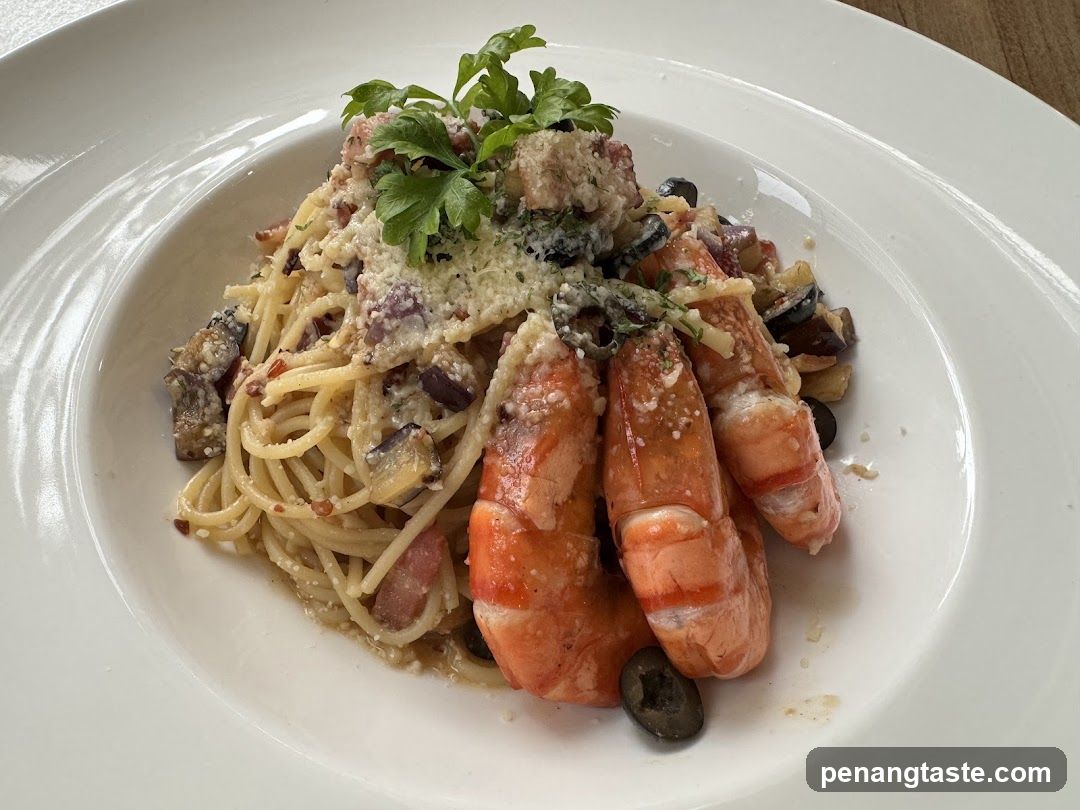 Spaghetti with Prawns and Eggplant