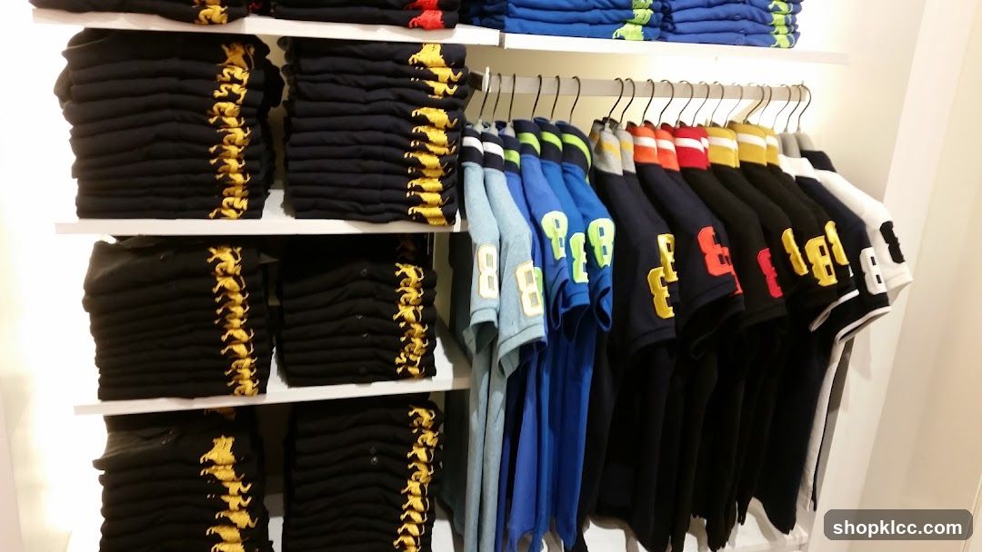 Apparel Display