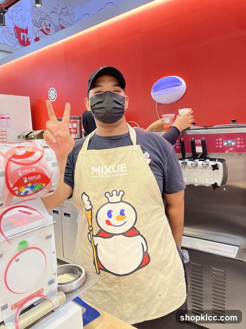 Staff Member at Mixue Ice Cream & Tea