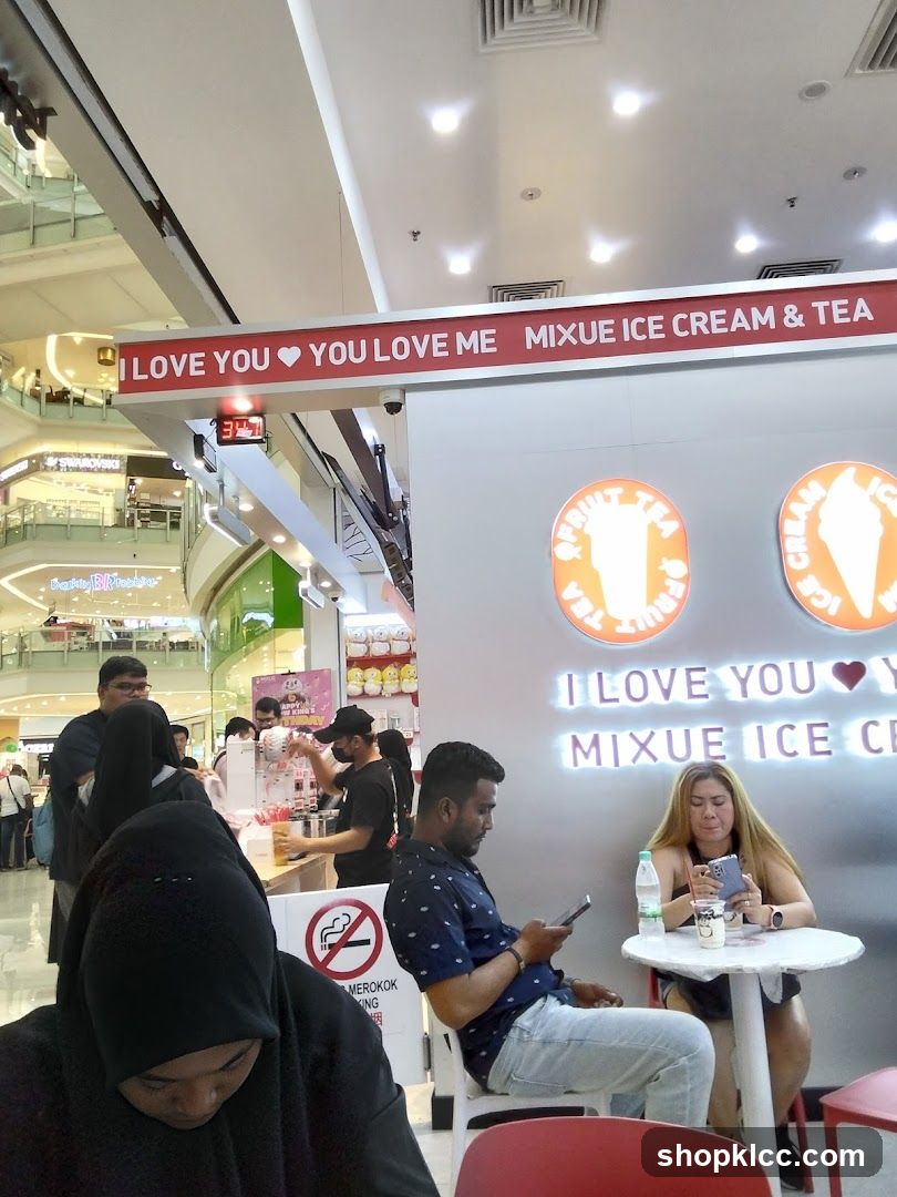 Mixue Ice Cream & Tea Store