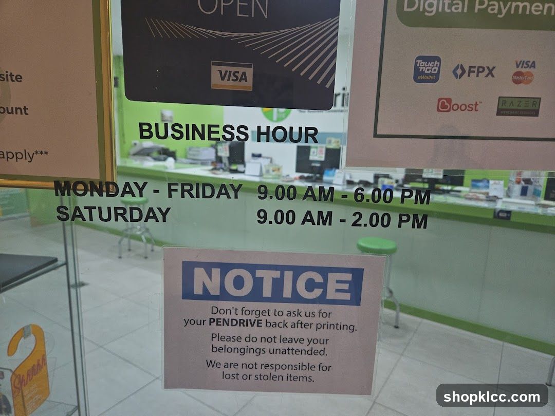 Store Notice and Hours Display