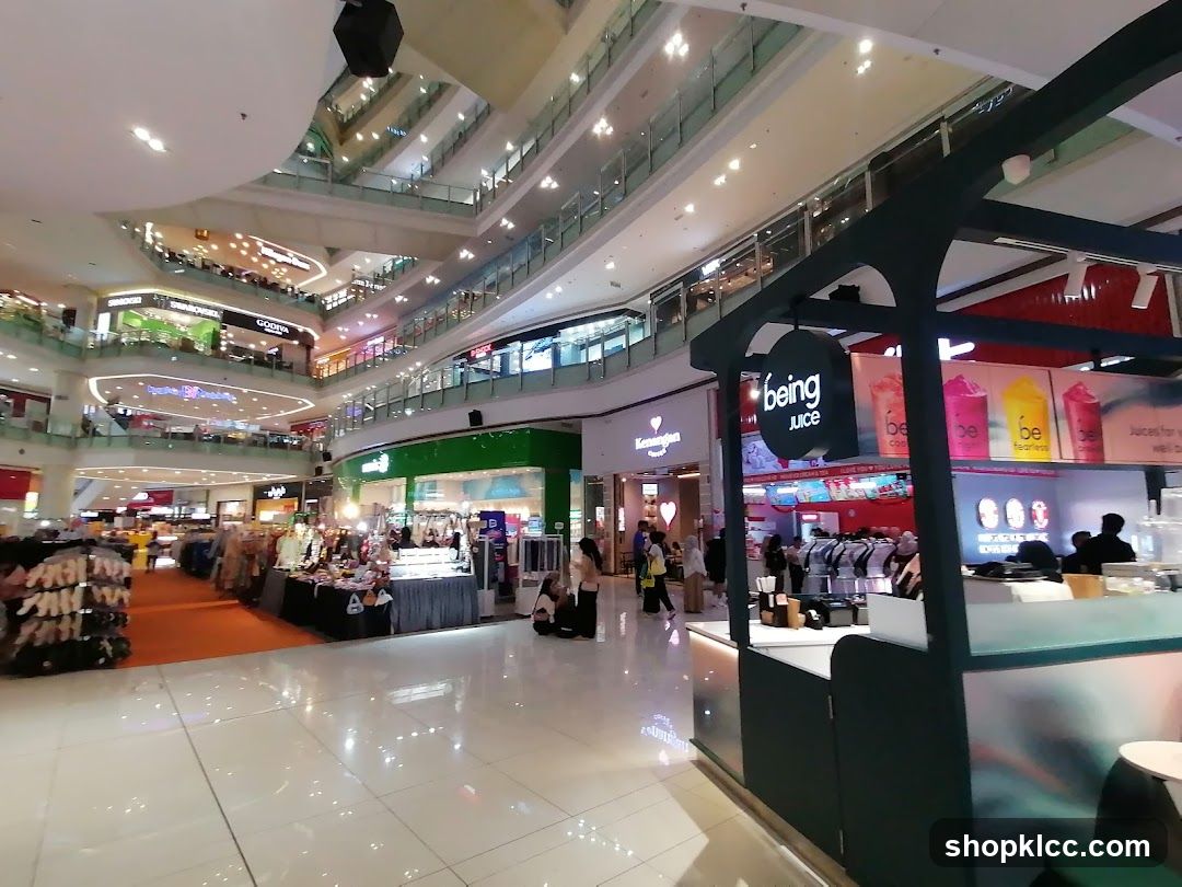 Juice Bar in a Mall
