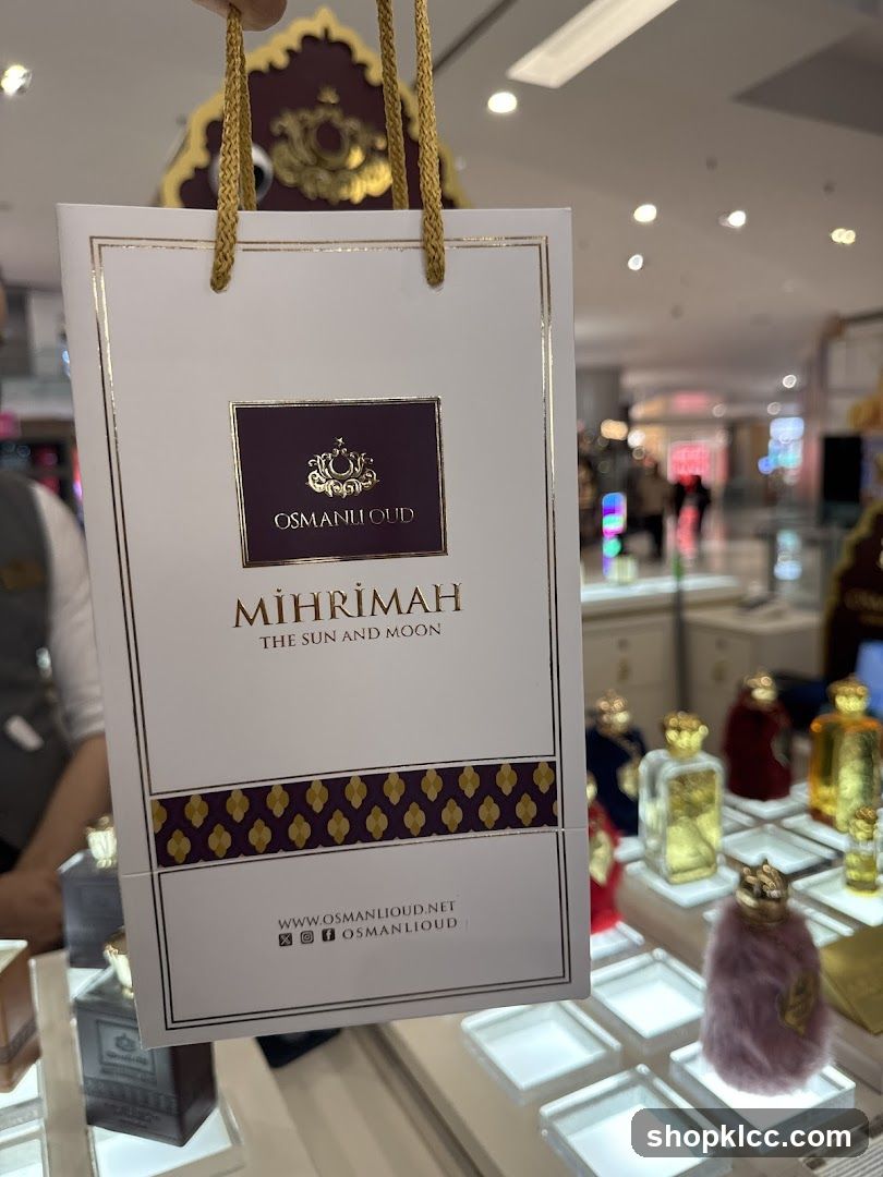 Shopping Bag with Perfume Branding