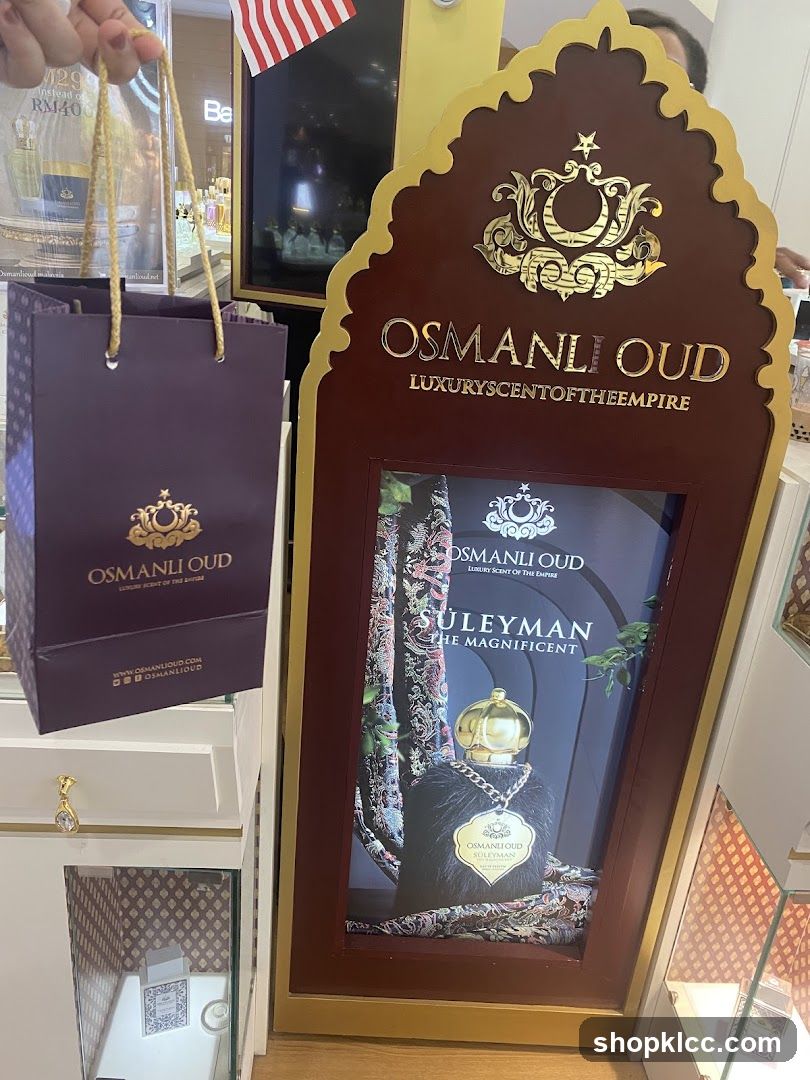 Osmanli Oud Display