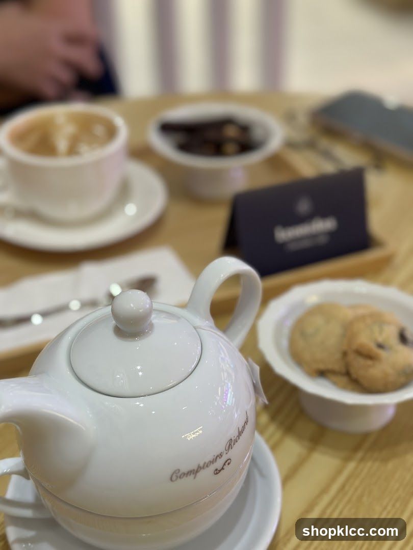 Tea and Coffee Set