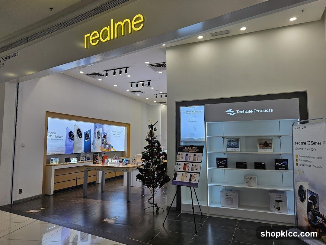 Realme NU Sentral Experience Store