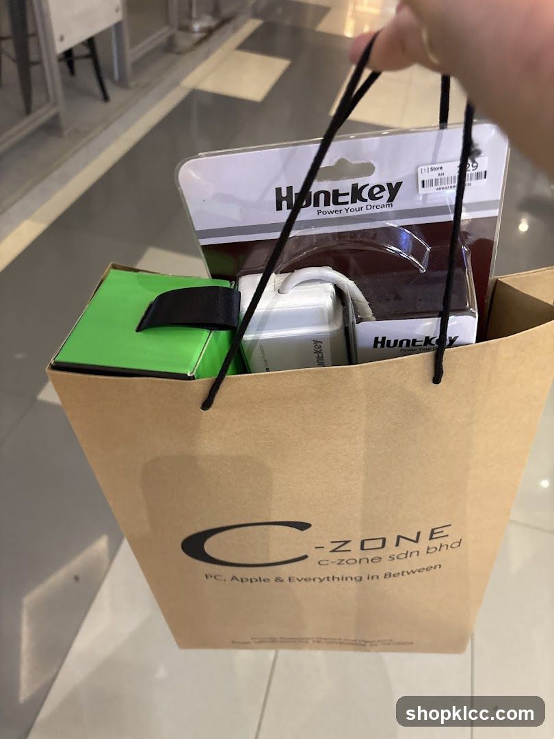 Shopping Bag with Electronics
