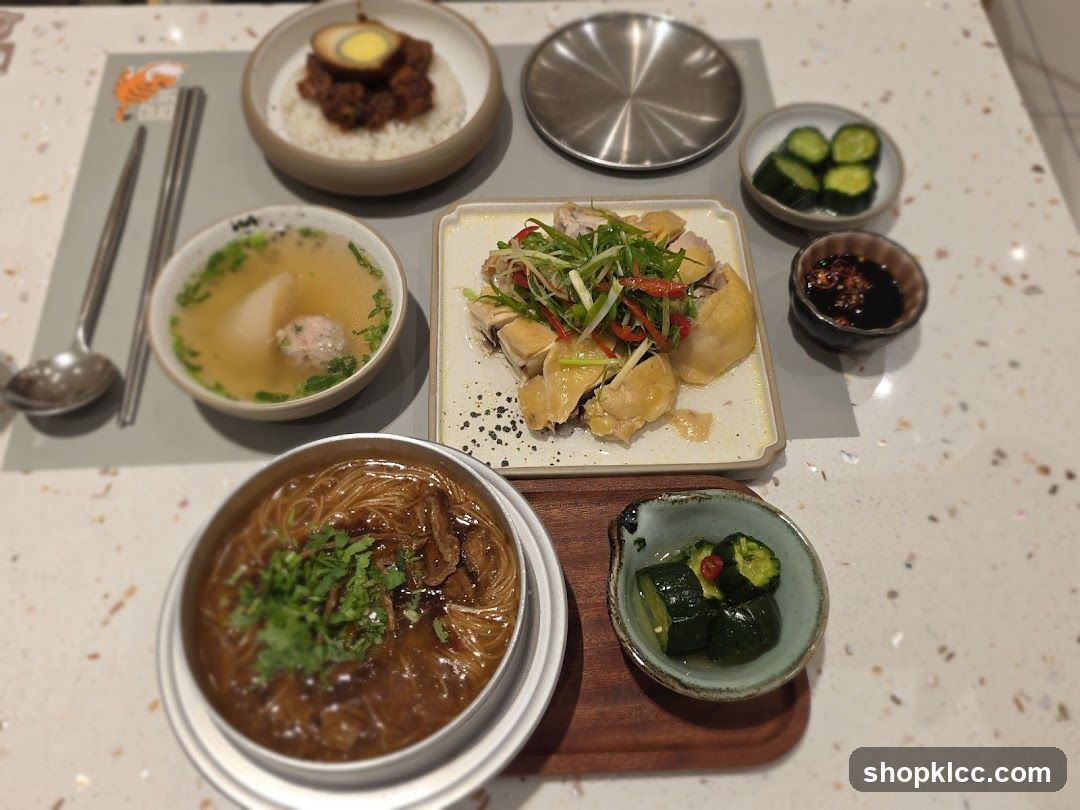 Hainanese Chicken Rice Set
