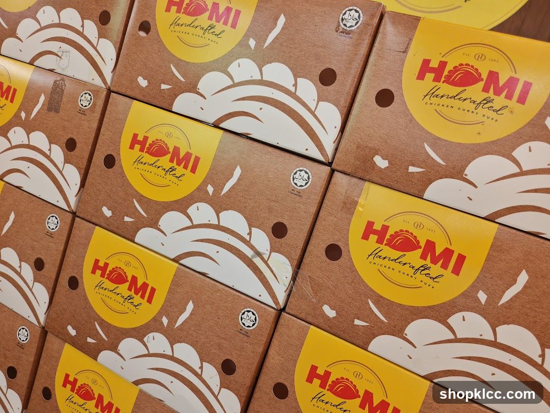 HOMI Handcrafted Chicken Curry Puffs Packaging