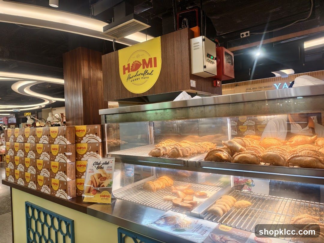 Homi Handcrafted Curry Puff Counter