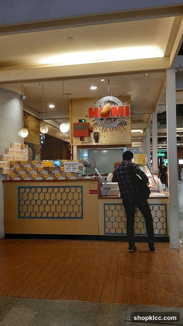 Homi Chicken Curry Puff