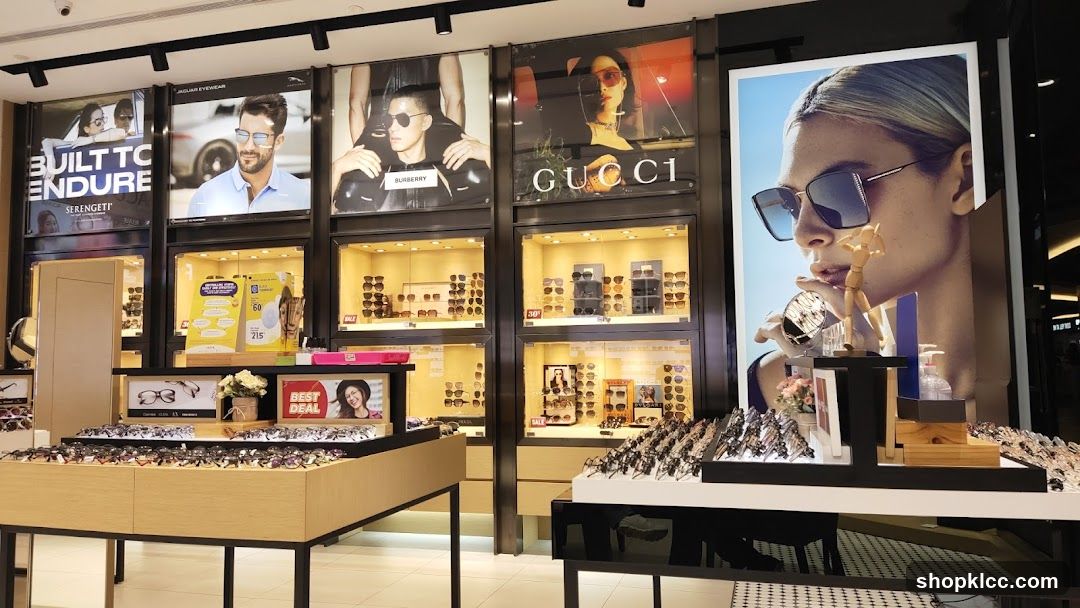 Eyewear Store Display